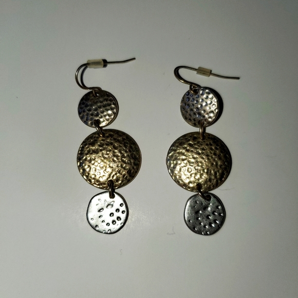 Necklace & Earring set - Picture 3 of 4